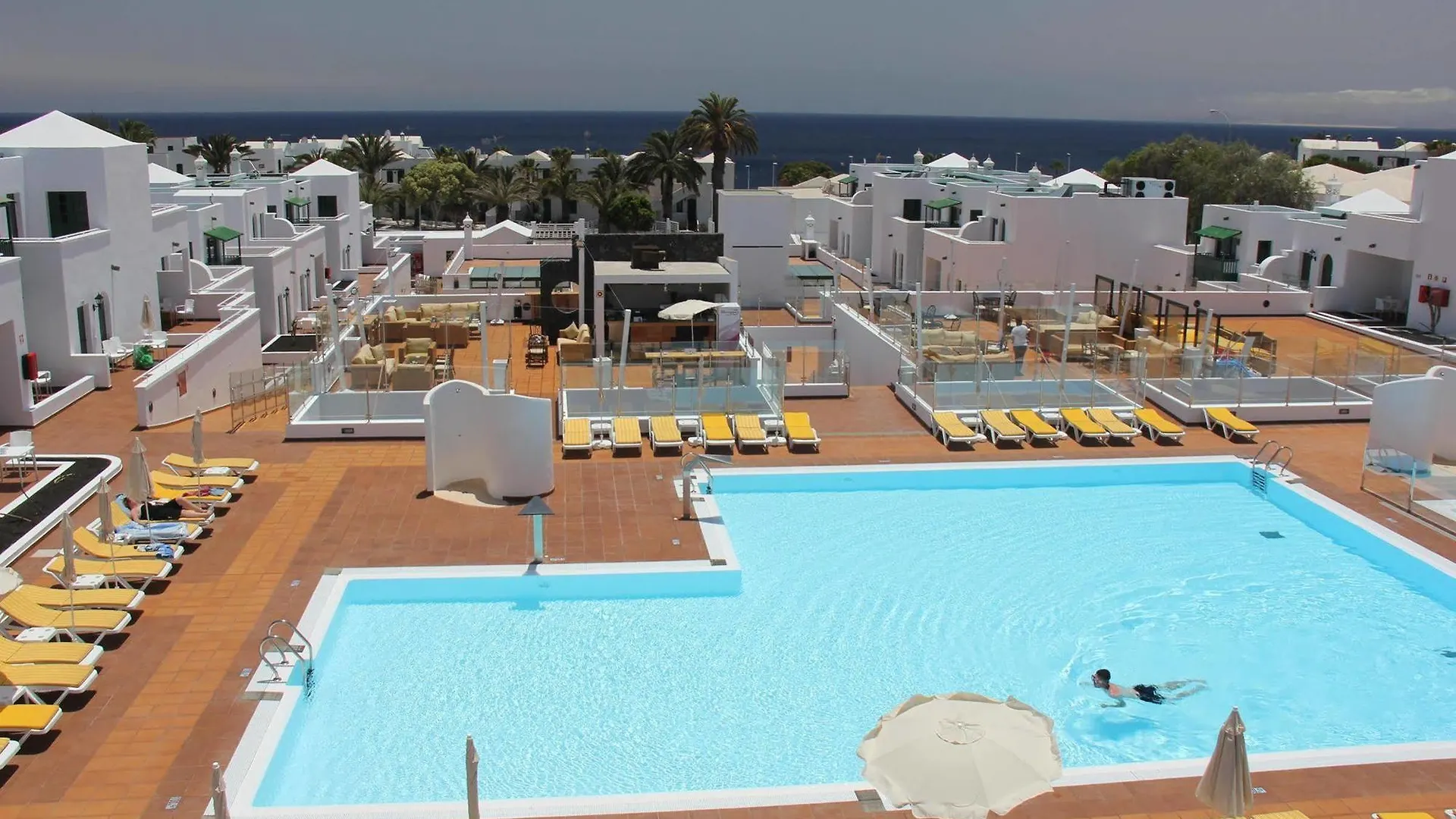 Gloria Izaro Club Hotel Puerto del Carmen  Aparthotel