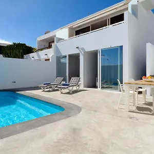  Villa Sunrise Private Pool Puerto Del Carmen By Pvl